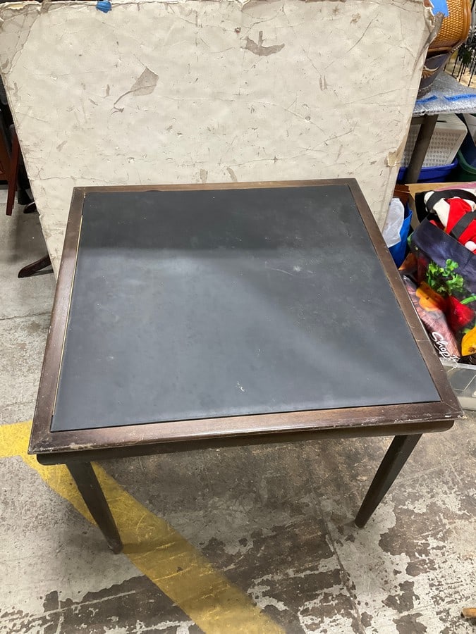 Square Wooden Table (27.5inx32inx32in): Square Wooden Table (27.5inx32inx32in)