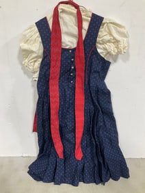 German Folklore Dress (Size: 140/10)