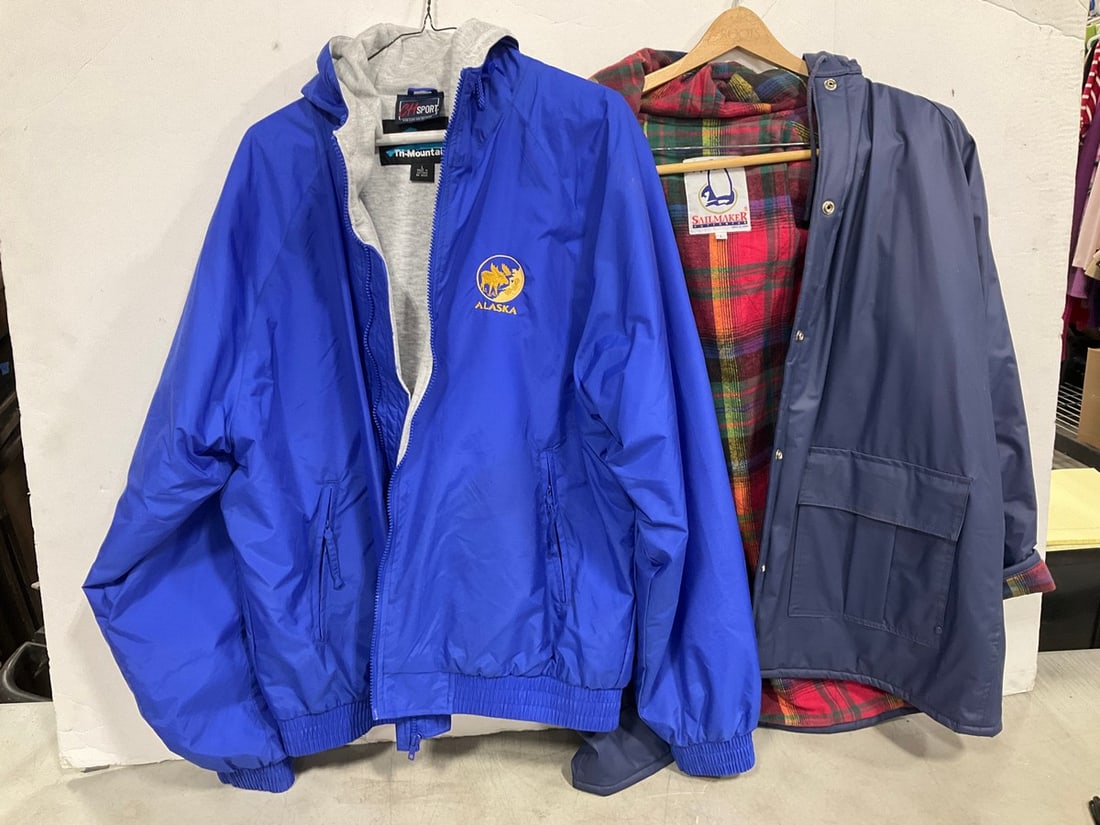 Windbreakers - BOTH Size Large (Sailmaker and CH Sport Tri-Mountain) (1 of 1)