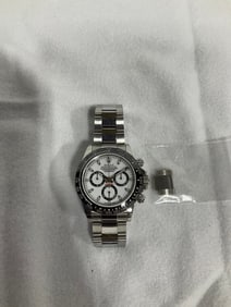 Preowned Rolex Daytona white dial watch READ DESCRIPTION