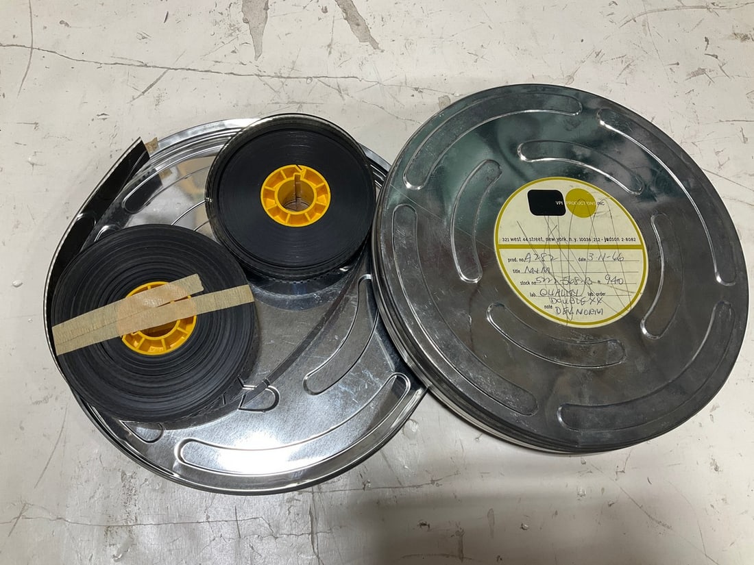 Vintage M&M double XX film reel: Vintage M&M double XX film reel