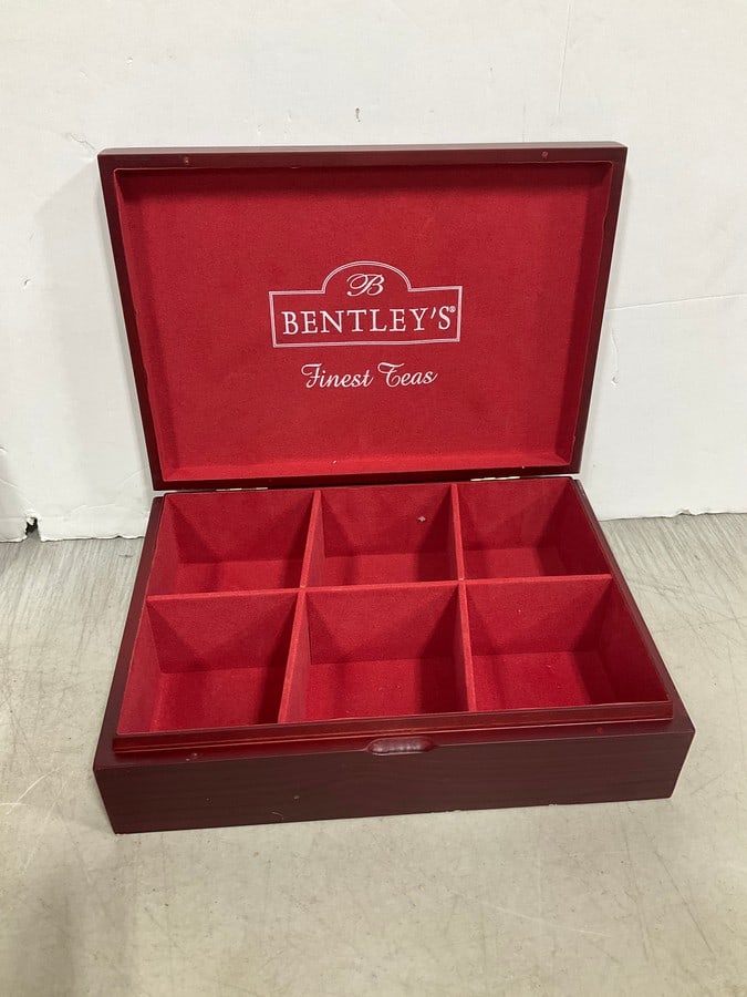 Bentley's wooden tea organizer(7in.x10in.x3in.): Bentley's wooden tea organizer(7in.x10in.x3in.)