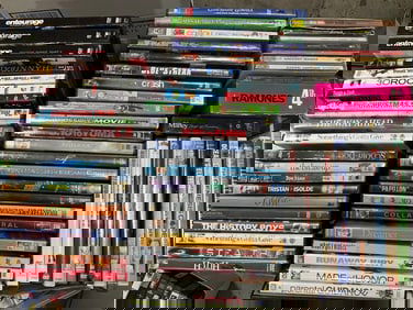 Various DVDs (Juno, Scooby Doo, etc)