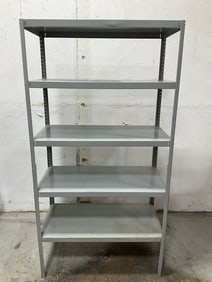 Metal Shelving Unit (70inx36inx18in)