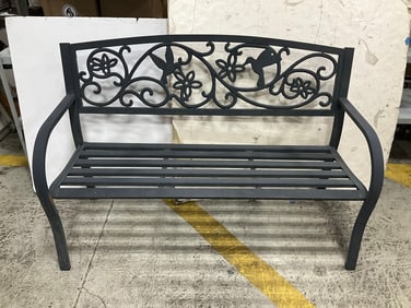 Metal Outdoor Bench (34inx50inx20in)