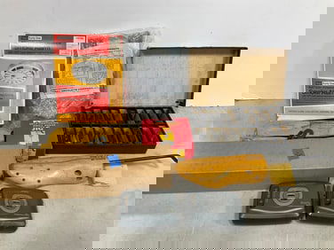 Self centering drill press jig, shoe stretchers(D48 LG), and more