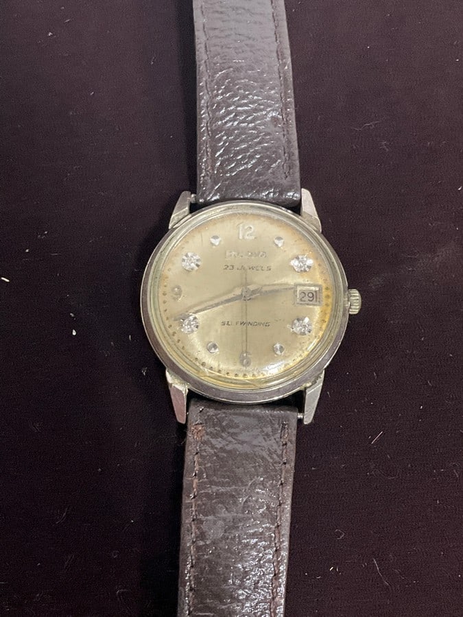 Vintage Buliva Watch with Diamond Chips: Vintage Buliva Watch with Diamond Chips