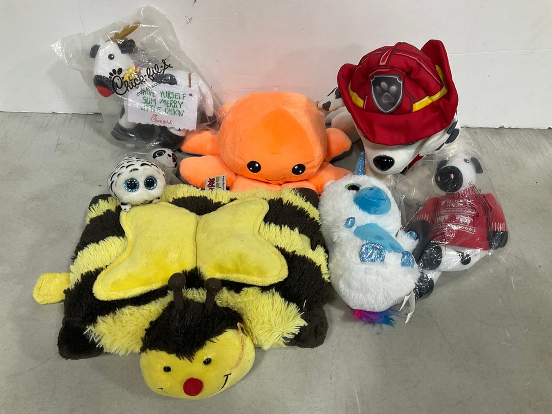 Various Dolls: Various Dolls