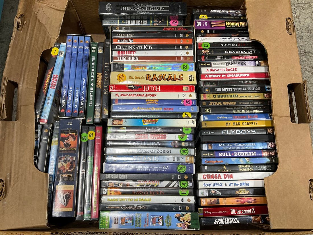 Various DVDs (Titanic, Star Wars, etc) (1 of 1)