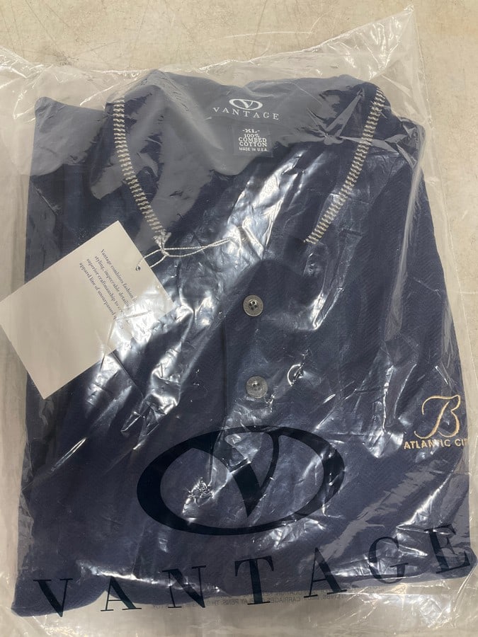 Bally's knit polo golf shirt(XL): Bally's knit polo golf shirt(XL)