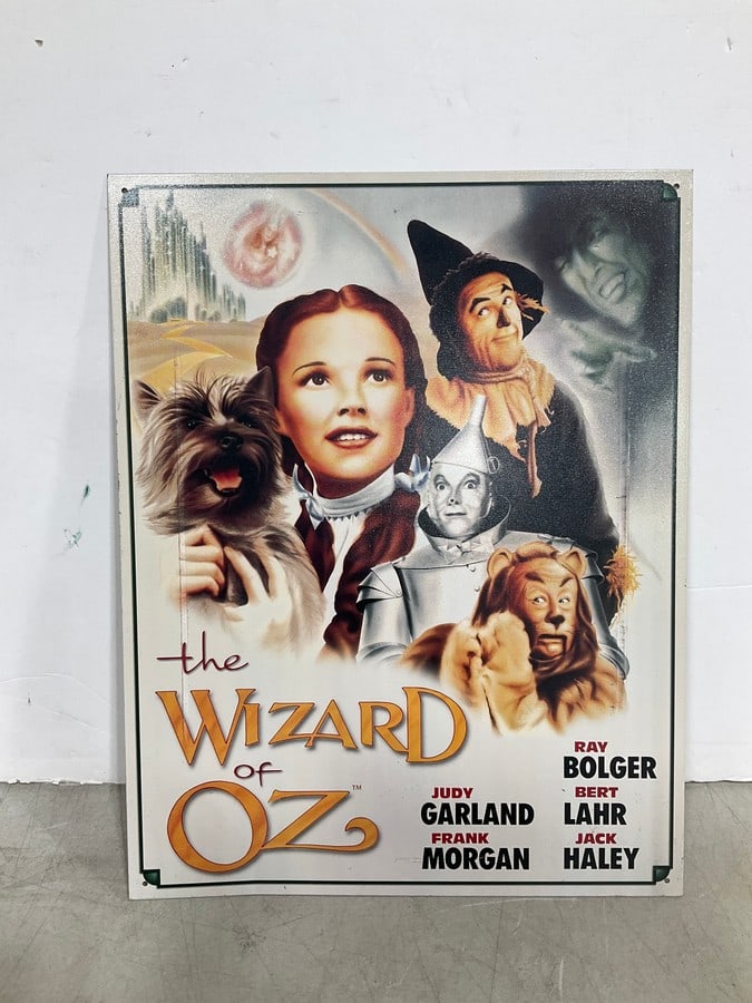 Wizard of Oz metal sign(12.5inx16in): Wizard of Oz metal sign(12.5inx16in)