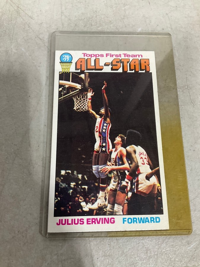 Julius Erving 1969 Topps collectible card (1 of 1)