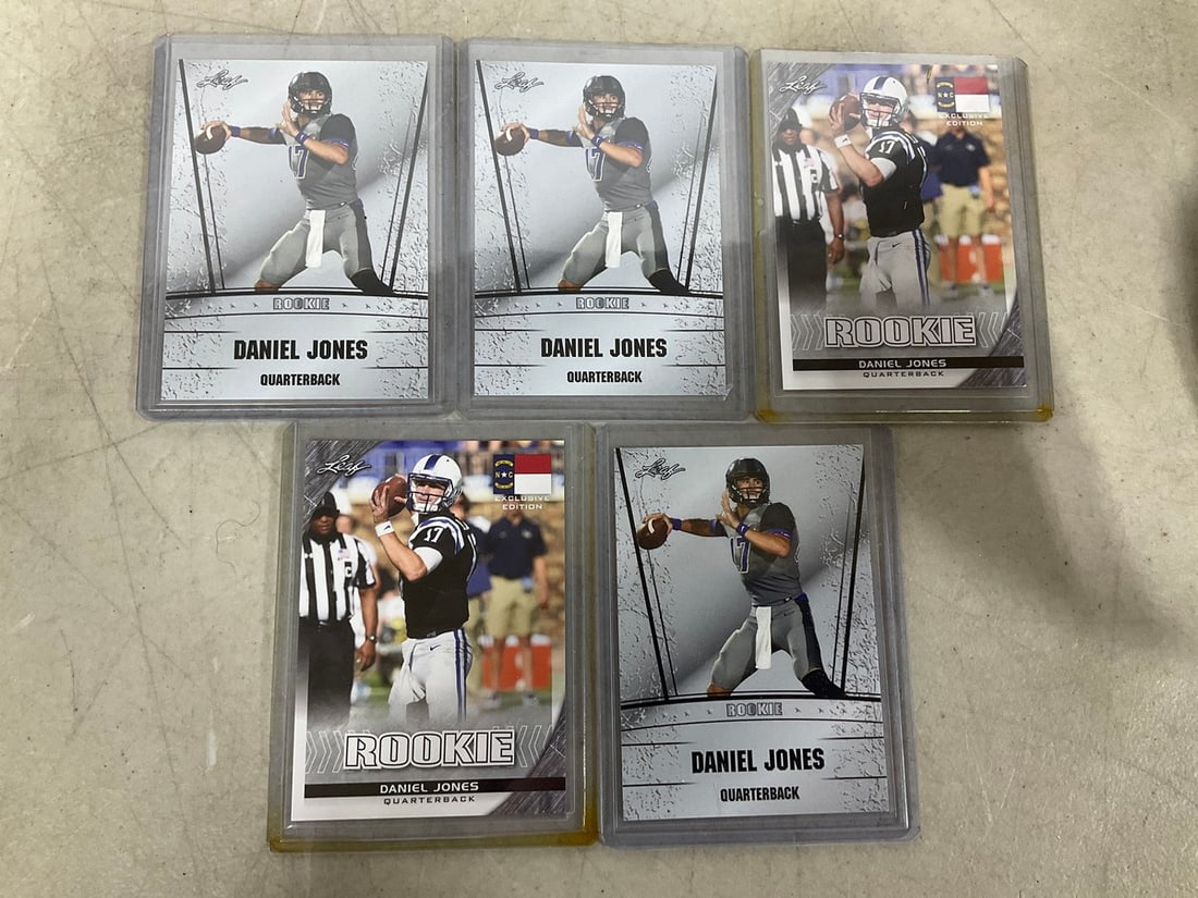 Daniel Jones collectible cards: Daniel Jones collectible cards