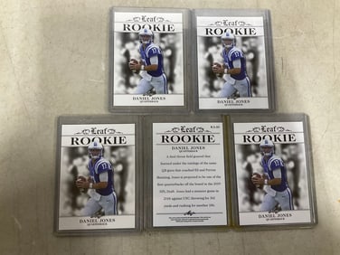 Daniel Jones rookie collectible cards