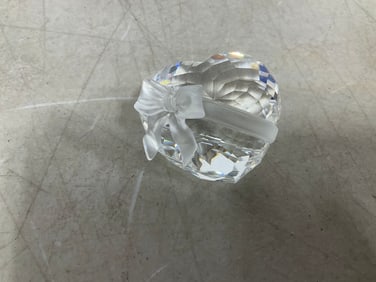 Swarovski crystal sweet heart figurine/paperweight(no chips/repairs needed)