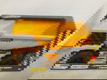 Turbo Wheels construction truck(new in box)