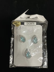 New 925 Sterling silver earrings/pendant set