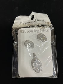 New 925 Sterling silver earrings/pendant set with chain