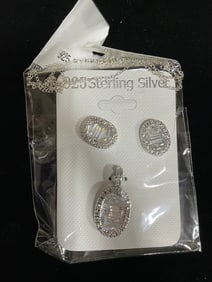 New 925 Sterling silver earrings/pendant set with chain