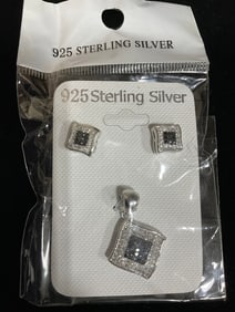 New 925 Sterling silver earrings/pendant set