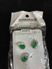 New 925 Sterling silver earrings/pendant set with chain