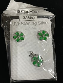 New 925 Sterling silver earrings/pendant set