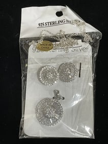 New 925 Sterling silver earrings/pendant set with chain