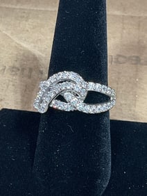 Sterling silver ring with diamond chips and crystals(size 8.5)