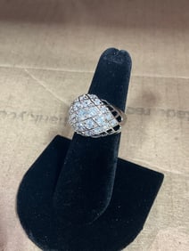 New 925 Sterling silver puffy oval cz ring(size 6)