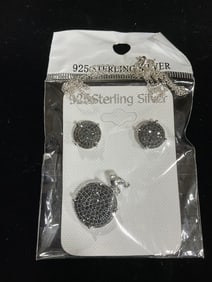 New 925 Sterling silver earrings/pendant set with chain