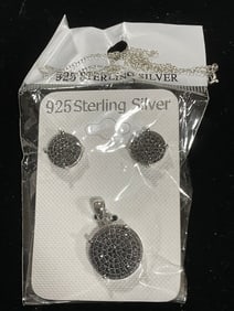 New 925 Sterling silver earrings/pendant set with chain