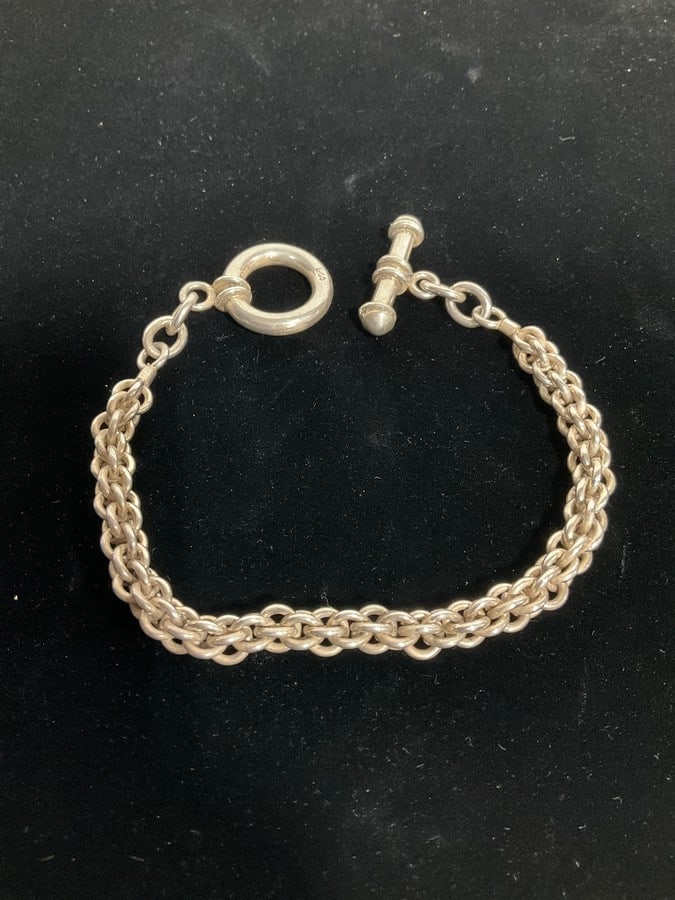 Sterling silver bracelet(27 grams): Sterling silver bracelet(27 grams)