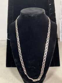 Sterling silver chain(34 grams)