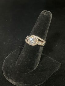 Sterling silver ring with stones(size 8)