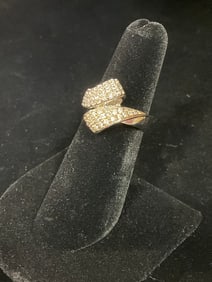 Sterling silver ring with stones(size 6)