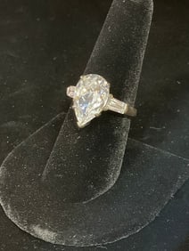 Sterling silver ring with stones(size 8)