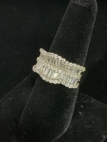 Sterling silver ring with stones(size 8)