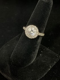 Sterling silver ring with stones(size 7)