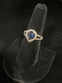 Sterling silver ring with stones(size 7)