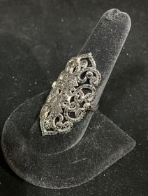 Sterling silver ring with stones(size 9)