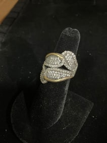 Sterling silver ring with stones(size 5.5)