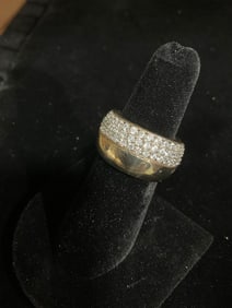 Sterling silver ring with stones(size 6.5)