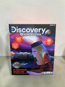 Discovery mindblown planetarium projector(new in package)