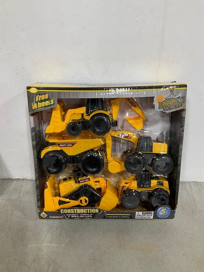 Engineering construction truck set(new in package): Engineering construction truck set(new in package)