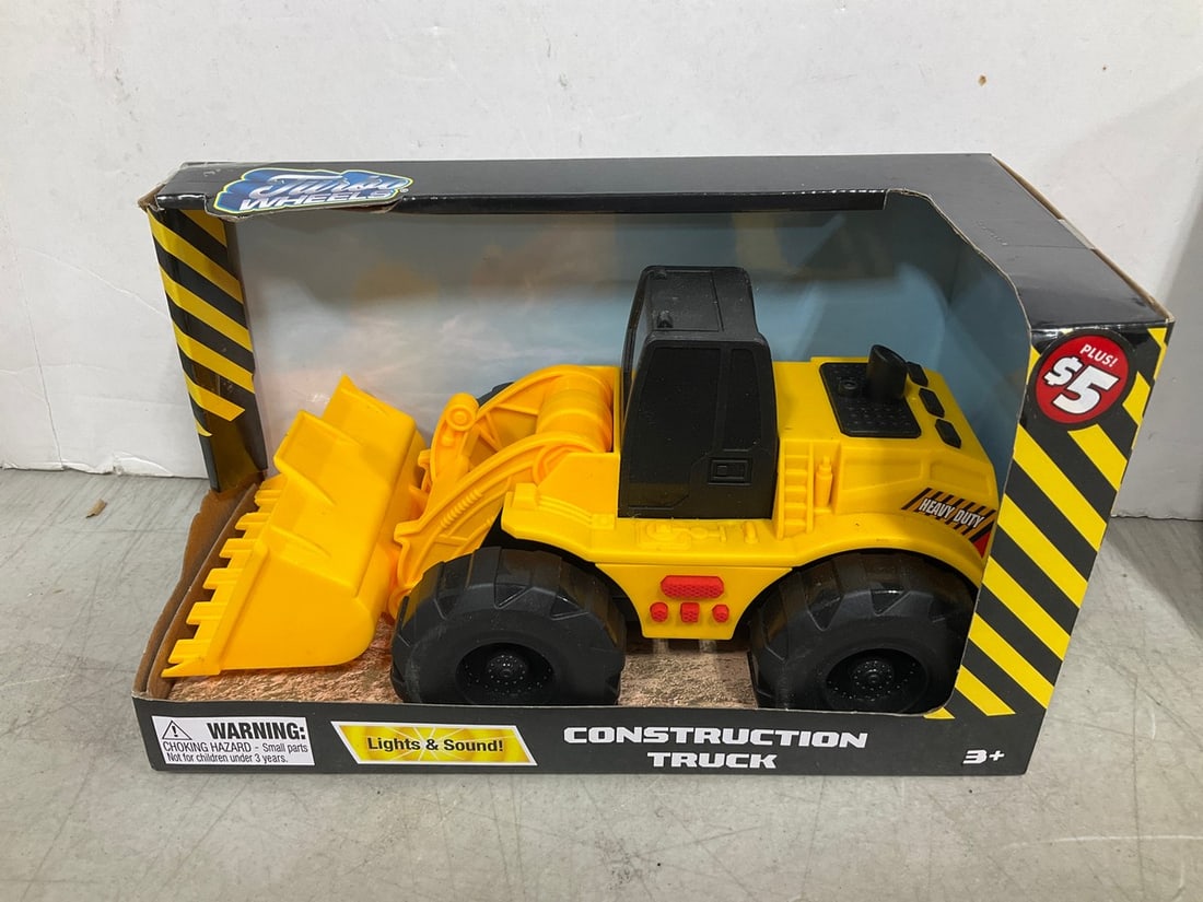 Turbo Wheels construction truck(new in package) (1 of 1)
