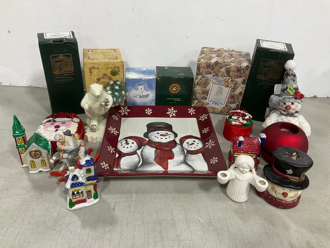 Various Nutcracker Classics Baseball Players, Ceramic Christmas Decor/Figures, and more (1 of 1)
