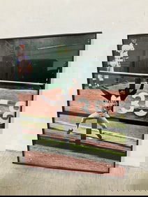 Framed Roberto Clemento Photographic Print (8inx10in)