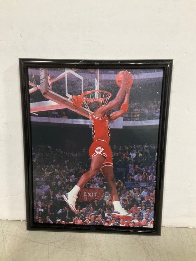 Framed Michael Jordan Photographic Print (8inx10in) *loose backing* (1 of 1)