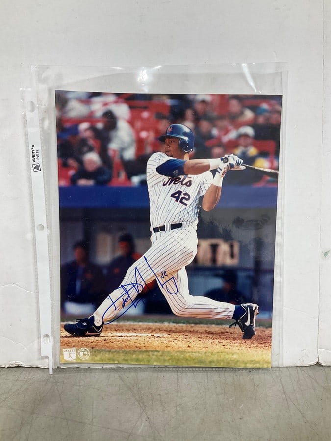 Butch Huskey Signed Photographic Print (8inx10in) (1 of 1)