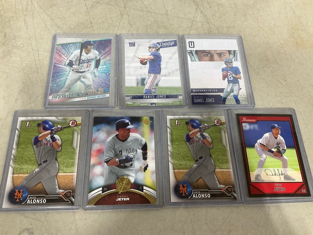 Various Sports Cards (Daniel Jones, Derek Jeter, etc): Various Sports Cards (Daniel Jones, Derek Jeter, etc)